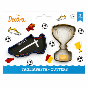 Uitstekers voetbalschoen en beker